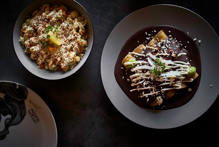 enfrijoladas y esquites BAJA